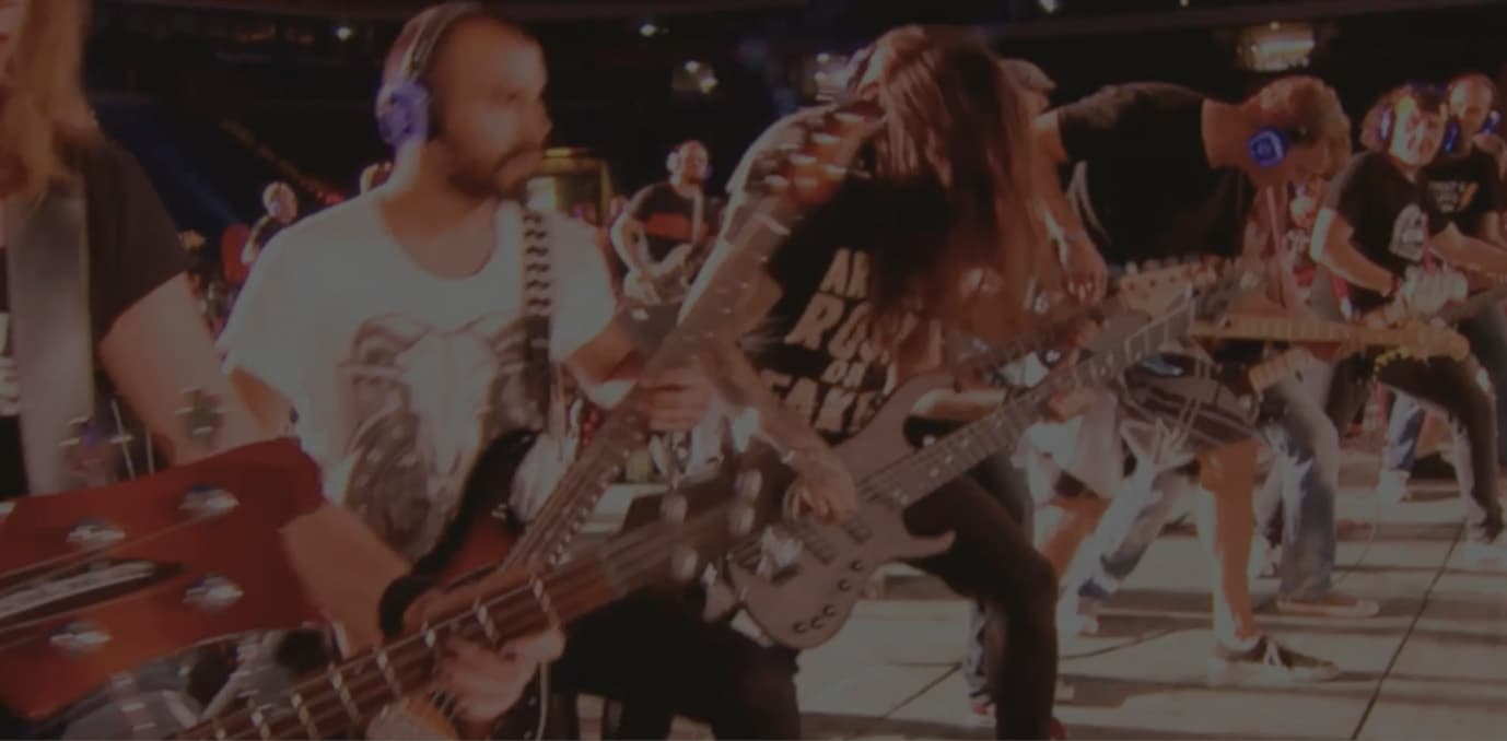 Guns N' Roses' 'Paradise City' Gets Covered By 1,000 Musicians
